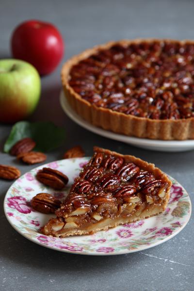 11. Appeltaart recept met pecannoten en karamelachtige crunchrand