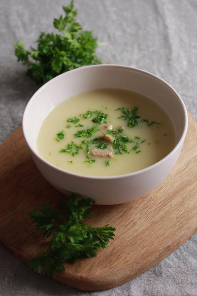 2. Authentiek erwtensoep recept met een botrijke bouillonbasis