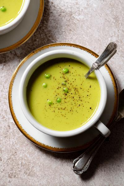 9. Authentiek erwtensoep recept met de ‘lepelrecht’-dikte test