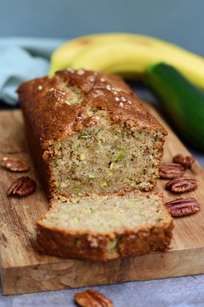 15. Bananenbrood recept met courgette en kaneel voor extra vocht zonder smaak