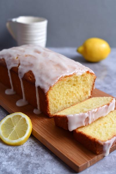 2. Cake recept citroen-maanzaad met glanzende glaze