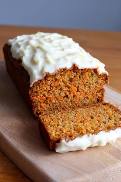 4. Cake recept wortelcake met kaneel en roomkaastopping