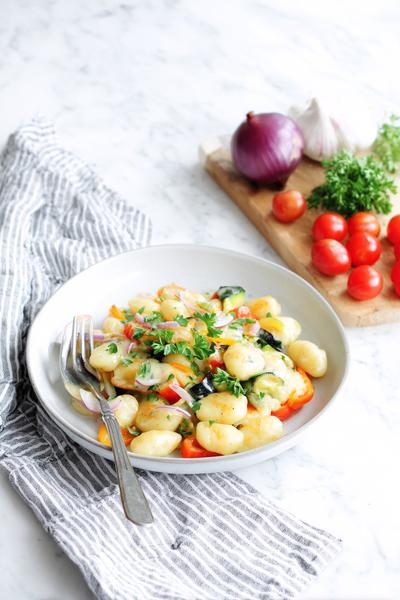 23. Gnocchi recept met restjesgroenten en snelle pan-saus