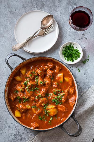 16. Goulash recept met kalkoen en lichtere stoofpan