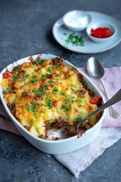 11. Hollandse ovenschotel recept met sperziebonen, gehakt en uienringen