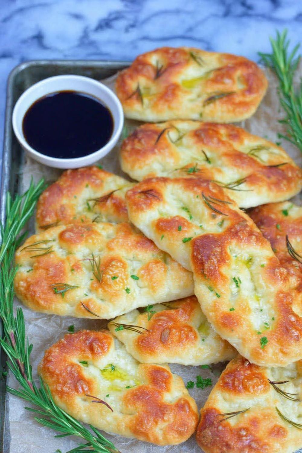 Mini focaccia broodjes