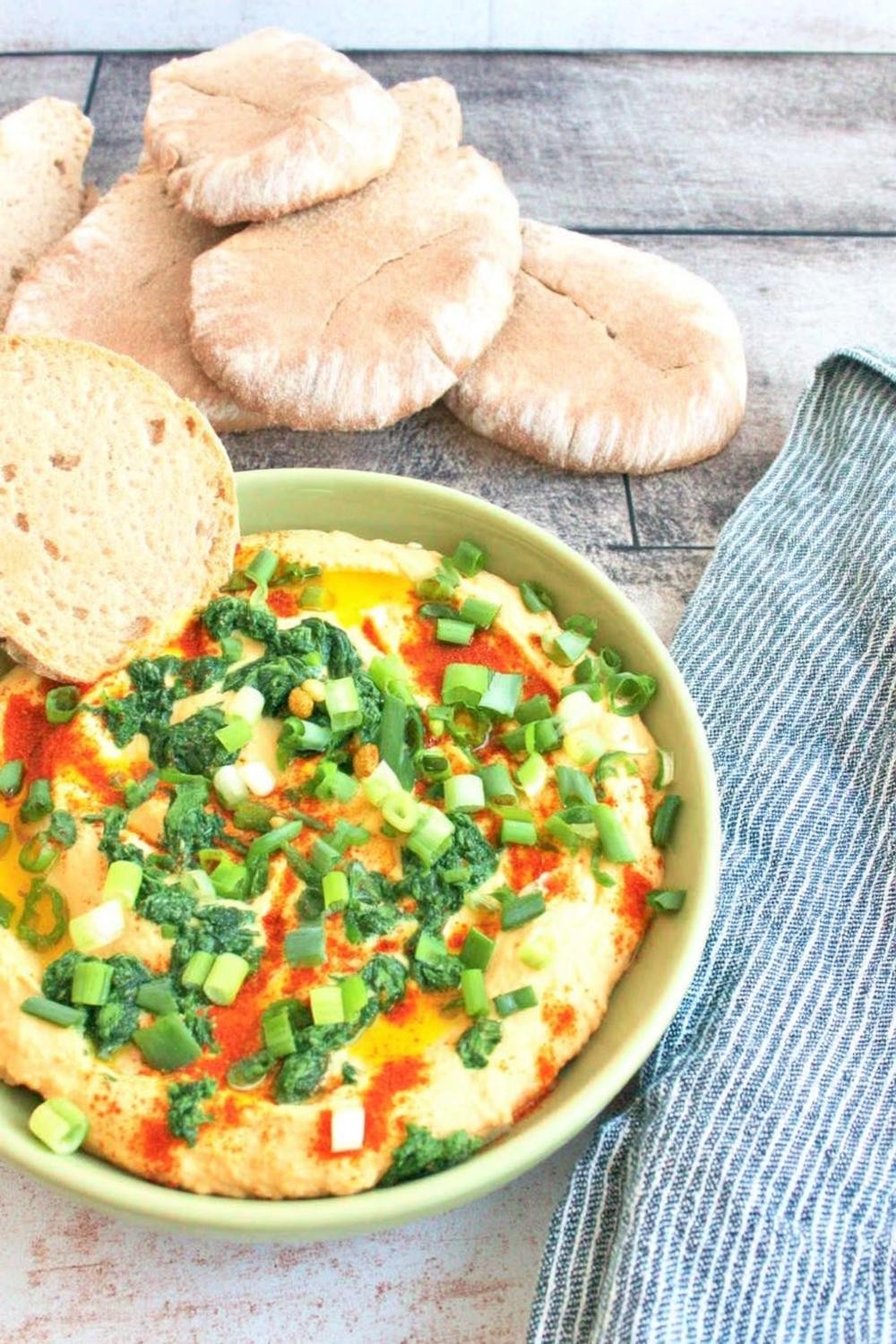 Warme Hummus met Spinazie