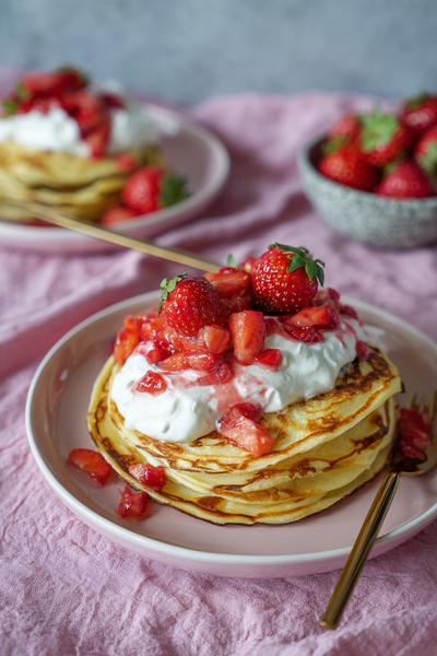 14. Pannenkoeken recept met aardbei en mascarpone-wolken