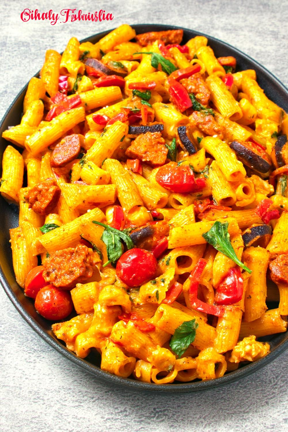 Vegetarische penne met paprika