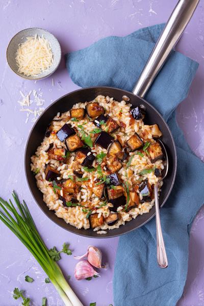 20. Risotto recept met aubergine: rokerige blokjes en knoflook