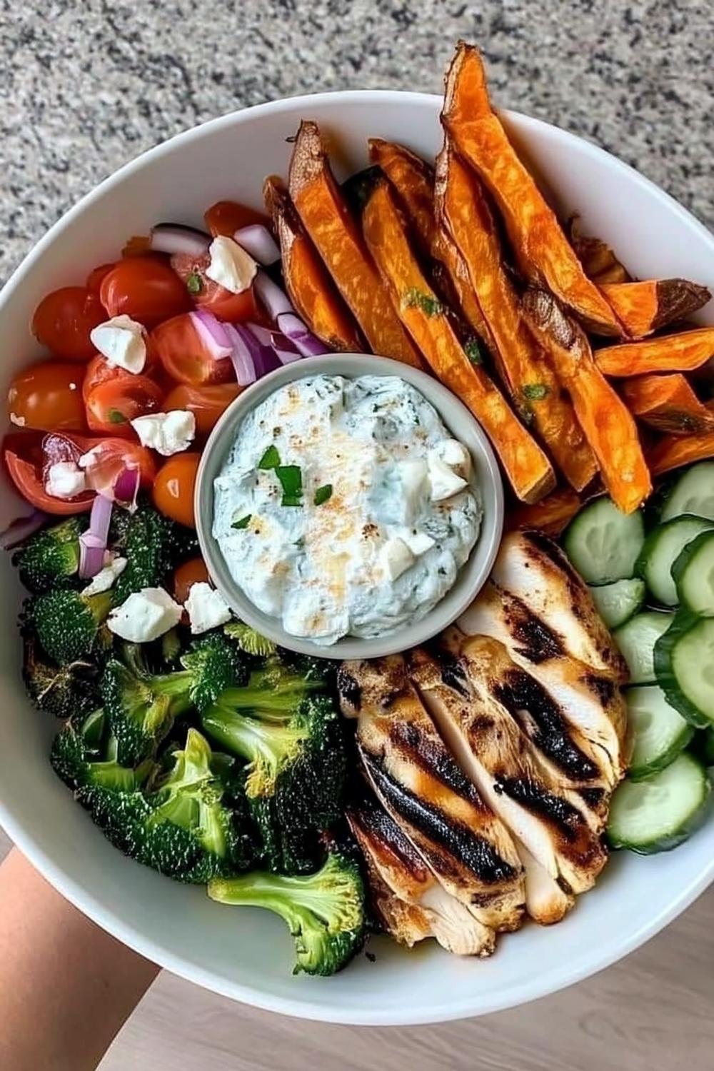 Gezonde tzatziki bowl